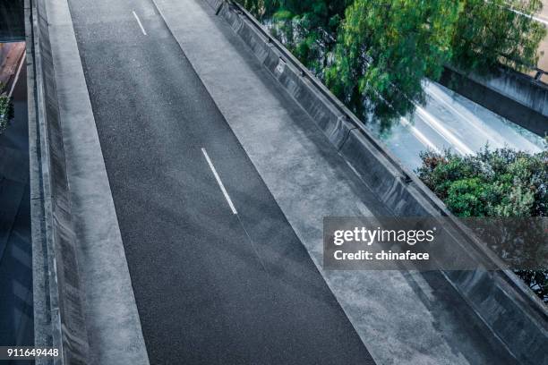 empty asphalt road in sydney - elevated road stock pictures, royalty-free photos & images