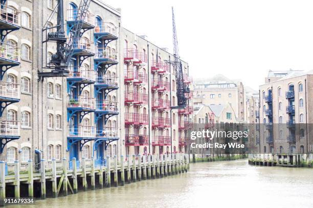 new concordia wharf, london - january 2018 stock pictures, royalty-free photos & images