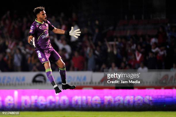 Pedro Gallese goalkeeper of Veracruz celebrates after the first goal of his team during the 4th round match between Veracruz and Santos Laguna as...