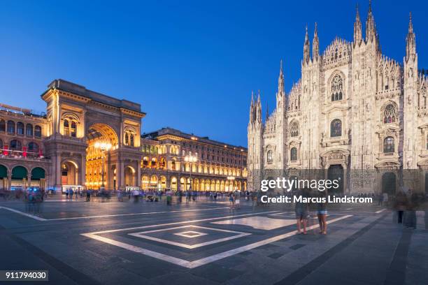 evening at piazza del duomo, milan - town square night stock pictures, royalty-free photos & images