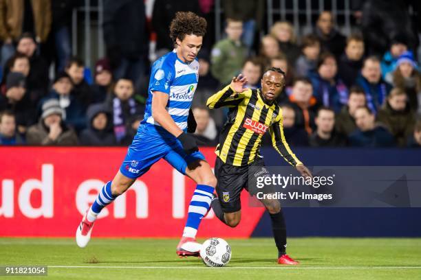 Phillipe Sandler of PEC Zwolle, Thulani Serero of Vitesse during the Dutch Eredivisie match between PEC Zwolle and Vitesse Arnhem at the MAC3Park...
