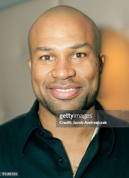 Basketball player Derek Fisher arrives at Lagasse's Stadium VIP grand opening at The Palazzo on September 25, 2009 in Las Vegas, Nevada.