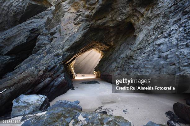 porto covo the best of portuguese costa vicentina - grotte stock-fotos und bilder