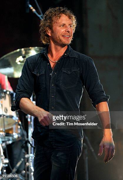 Dierks Bentley performs in support of his Feel That Fire release at Sleep Train Amphitheatre on September 26, 2009 in Wheatland, California.