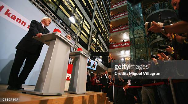 Frank-Walter Steinmeier, candidate of the Social Democratic Party in German Federal Elections, and SPD-Chairman Franz Muentefering, adress the media...