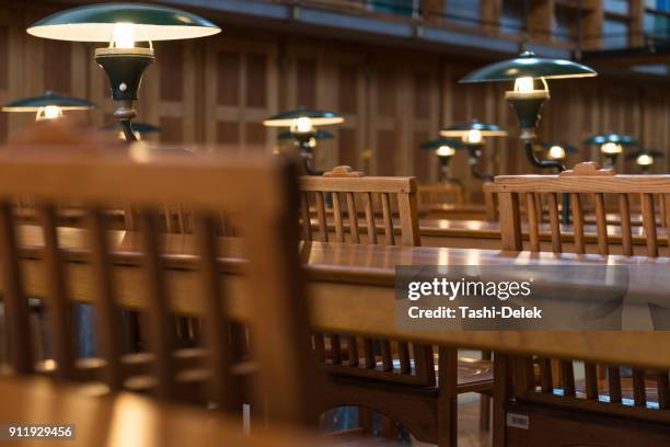 Overhead Library Overhead Desk Lamp Photos and Premium High Res Pictures - Getty Images