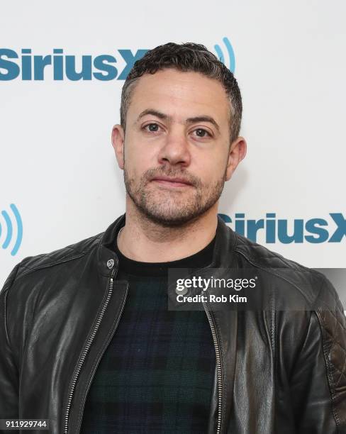 Warren Brown Actor Photos and Premium High Res Pictures - Getty Images