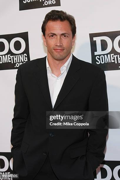 Actor Andrew Shue attends the 6th Annual Do Something Awards at The Apollo Theater on June 4, 2009 in New York City.