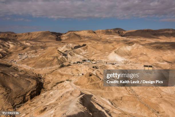 extreme terrain of the judaean desert, dead sea region - judaean stock pictures, royalty-free photos & images