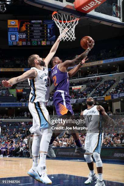 Isaiah Canaan of the Phoenix Suns goes to the basket against the Memphis Grizzlies on January 29, 2018 at FedExForum in Memphis, Tennessee. NOTE TO...