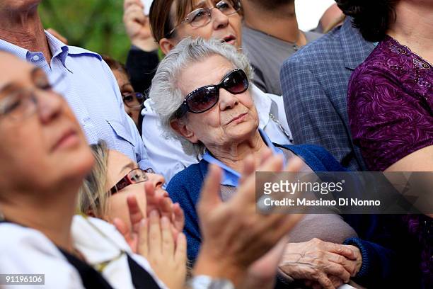 Freedom Party supporters listen to Prime Minister Silvio Berlusconi at the Italian Party Of Freedom Festival on September 27, 2009 in Milan, Italy....