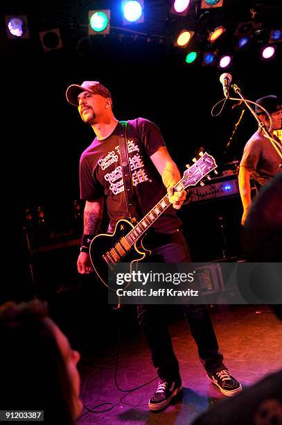 Dave Kushner performs at The Scott Ford Benefit Show at The Roxy Theatre on September 26, 2009 in West Hollywood, California.