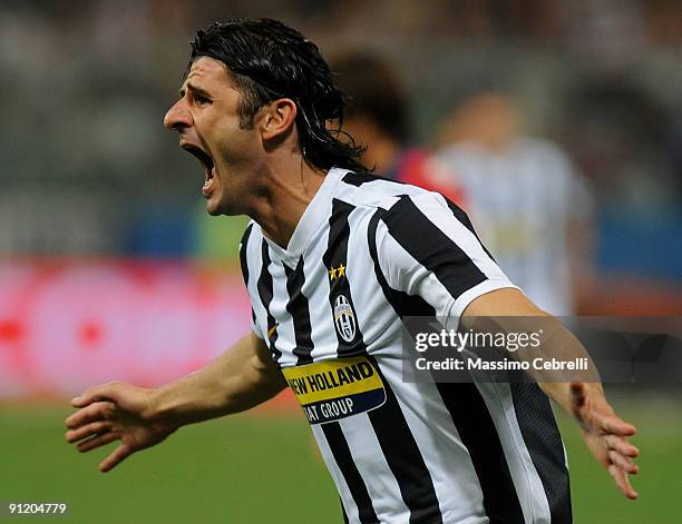 Vincenzo Iaquinta of Juventus FC celebrates scoring his team's first goal during the Serie A match between Genoa CFC and SSC Juventus FC at Stadio...