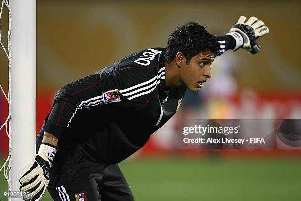 Rafael Romo Photos and Premium High Res Pictures - Getty Images