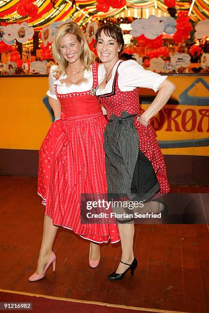 Sabine Kaefer and Anna Maria Kaufmann attend 'Regines Damenwiesn' at Hippodrom at the Theresienwiese on September 28, 2009 in Munich, Germany....