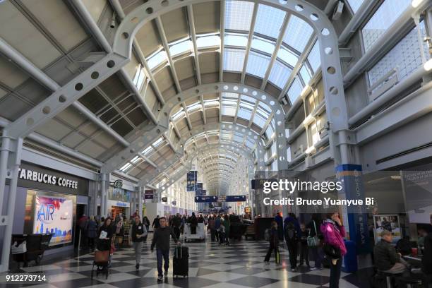 o'hare international airport - ohare airport stock-fotos und bilder