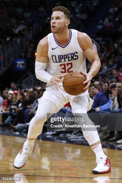 Blake Griffin of the LA Clippers shoots the ball druing the second half against the New Orleans Pelicans at the Smoothie King Center on January 28,...