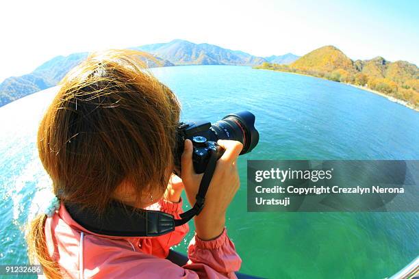 shoot the mountains - 広角撮影 ストックフォトと画像