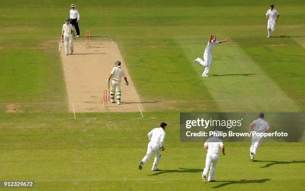 England bowler Stuart Broad celebrates bowling Australia's captain Ricky Ponting for 8 runs during the 5th Test match between England and Australia...