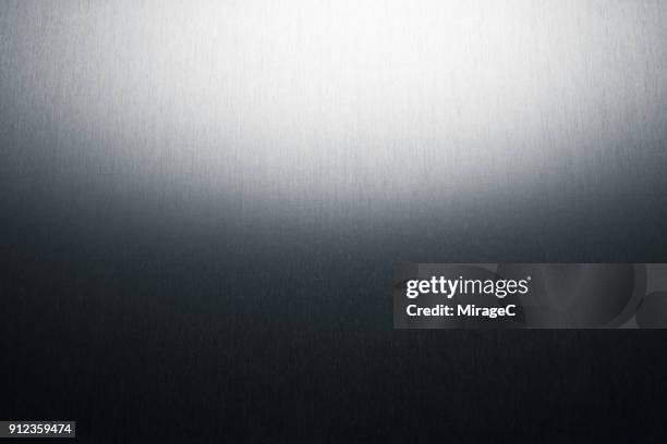 brush metal texture - hoja de aluminio fotografías e imágenes de stock