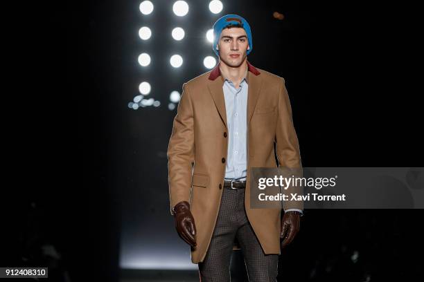 Model walks the runway at the Antonio Miro show during the Barcelona 080 Fashion Week on January 30, 2018 in Barcelona, Spain.