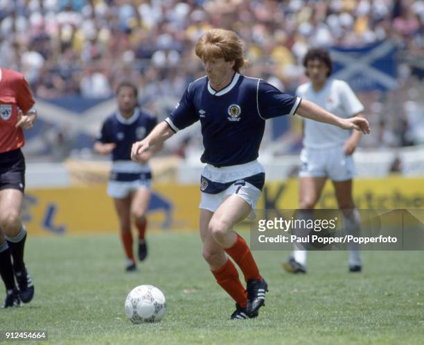 Gordon Strachan in action for Scotland during the FIFA World Cup match between Scotland and Uruguay at the Estadio Neza in Nezahualcoyotl, Mexico,...