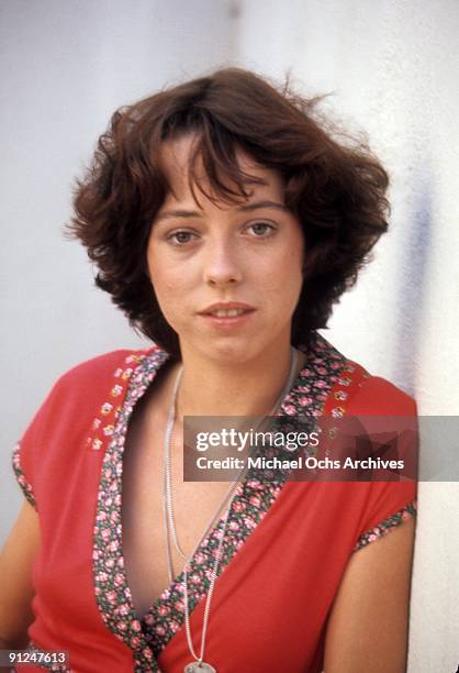 Actress Mackenzie Phillips poses for a portrait session in June of 1976 in Los Angeles, California.