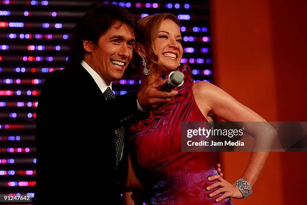 Hosts Rafael Araneda and Ingrid Coronado during the presentation of the reality show La Academia of TV Azteca on September 28, 2009 in Mexico City,...