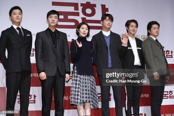 Actors Yeon Woo-Jin, Lee Seung-Gi, Sim Eun-Kyung, Kang Min-Hyuk, Choi Woo-Shik of South Korean boy band CNBLUE attend the press conference for "The...