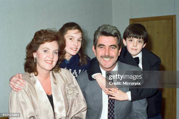 Actress Pauline Collins and husband John Alderton with two of their children, Richard and Kate.1st February 1989.