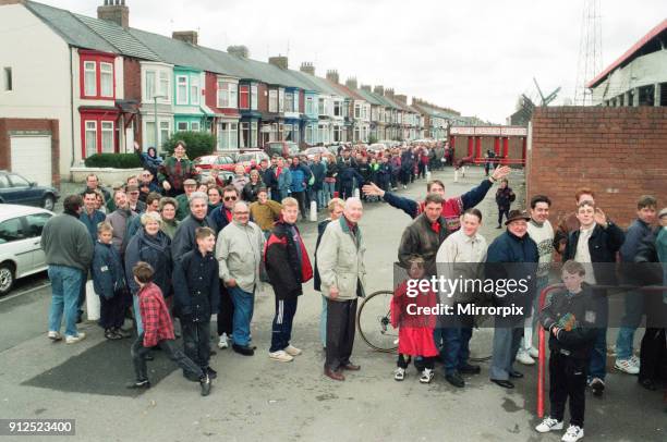 Middlesbrough fans queue for tickets to the final game of the season at Ayresome Park, 18th April 1995.