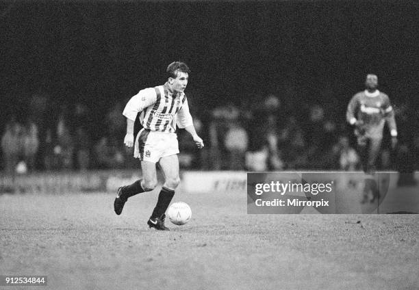 Huddersfield 2-1 Bury, Division 3 League match at Leeds Road, Saturday 22nd December 1990.