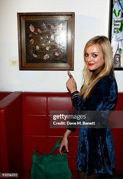 Fearne Cotton attends the Macmillan De'Longhi Art Auction 2009 at The Avenue on September 29, 2009 in London, England.