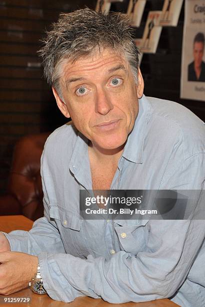 Comedian Craig Ferguson signs his new book "American On Purpose" at Barnes & Noble bookstore at The Grove on September 29, 2009 in Los Angeles,...