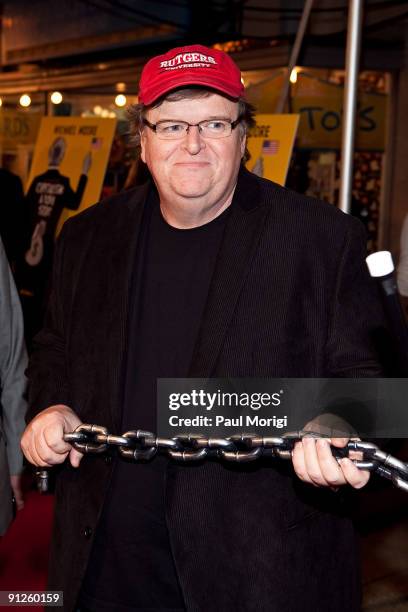 Director Michael Moore arrives at the "Capitalism: A Love Story" premiere at the AMC Uptown Theater on September 29, 2009 in Washington, DC.