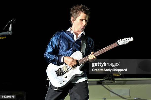 Matt Bellamy of Muse performs on stage at FedExField on September 29, 2009 in Landover, Maryland.