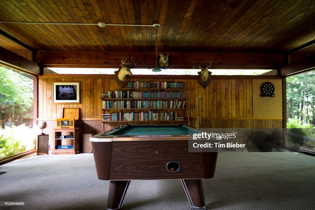 Pool Room at Lake Resort