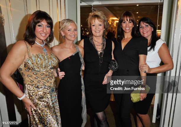 Loose Women Jane McDonald, Lisa Maxwell, Sherrie Hewson, Andrea McLean and Zoe Tyler attend the TV Quick & TV Choice Awards at The Dorchester on...
