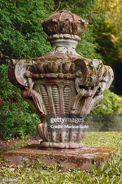 sandstone sculpture  - mettlach stock pictures, royalty-free photos & images