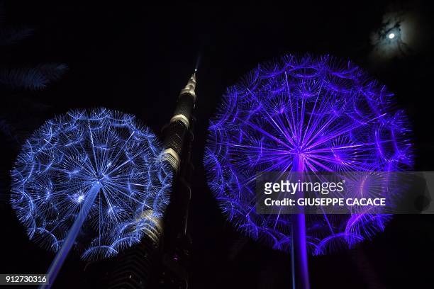 Picture taken on January 31, 2018 shows decorations around Dubai's Burj Khalifa. / AFP PHOTO / GIUSEPPE CACACE