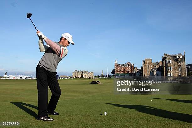 Steve Webster of England in action during the final practice round of The Alfred Dunhill Links Championship at The Old Course on September 30, 2009...