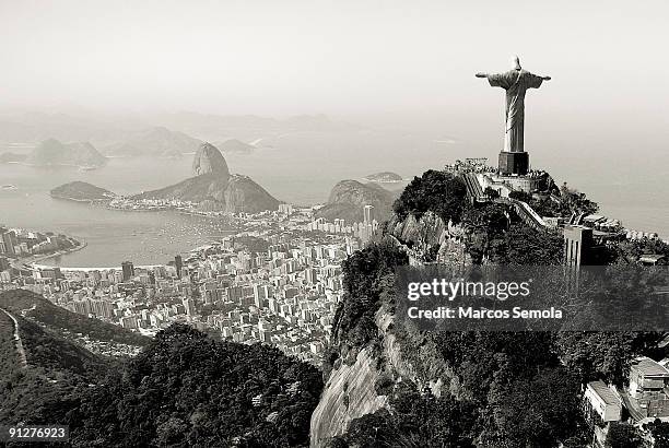 aerial landscape of rio de janeiro - rio de janeiro christ redeemer stock pictures, royalty-free photos & images