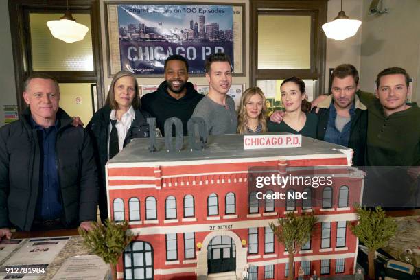 100th Episode Celebration" -- Pictured: Jason Beghe, Amy Morton, LaRoyce Hawkins, Jon Seda, Tracy Spiridakos, Marina Squerciati, Patrick John...