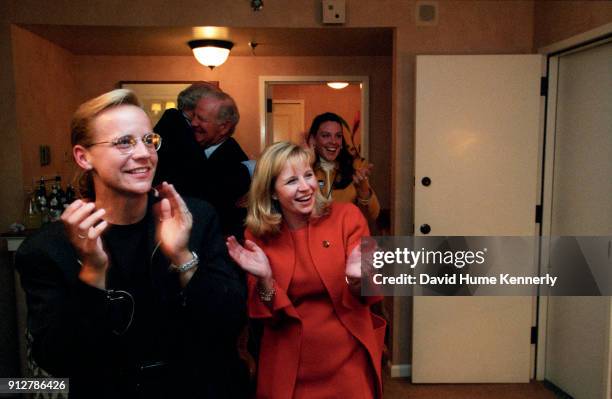 Cheney Smiling Cheney 2000 Photos and Premium High Res Pictures - Getty Images