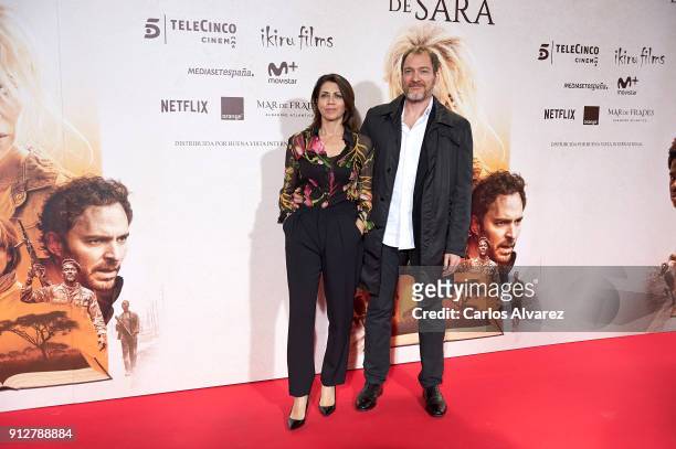 Actress Alicia Borrachero and Ben Temple attend 'El Cuaderno De Sara' premiere at the Capitol cinema on January 31, 2018 in Madrid, Spain.