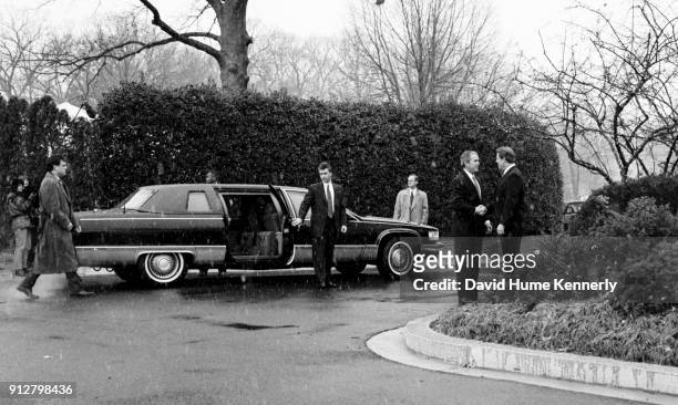 President-elect George W Bush shakes hands with Vice President Al Gore outside the official Vice President residence on December 19, 2000 in...