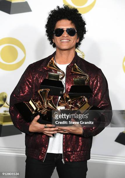 Bruno Mars poses at the 60th Annual GRAMMY Awards at Madison Square Garden on January 28, 2018 in New York City.