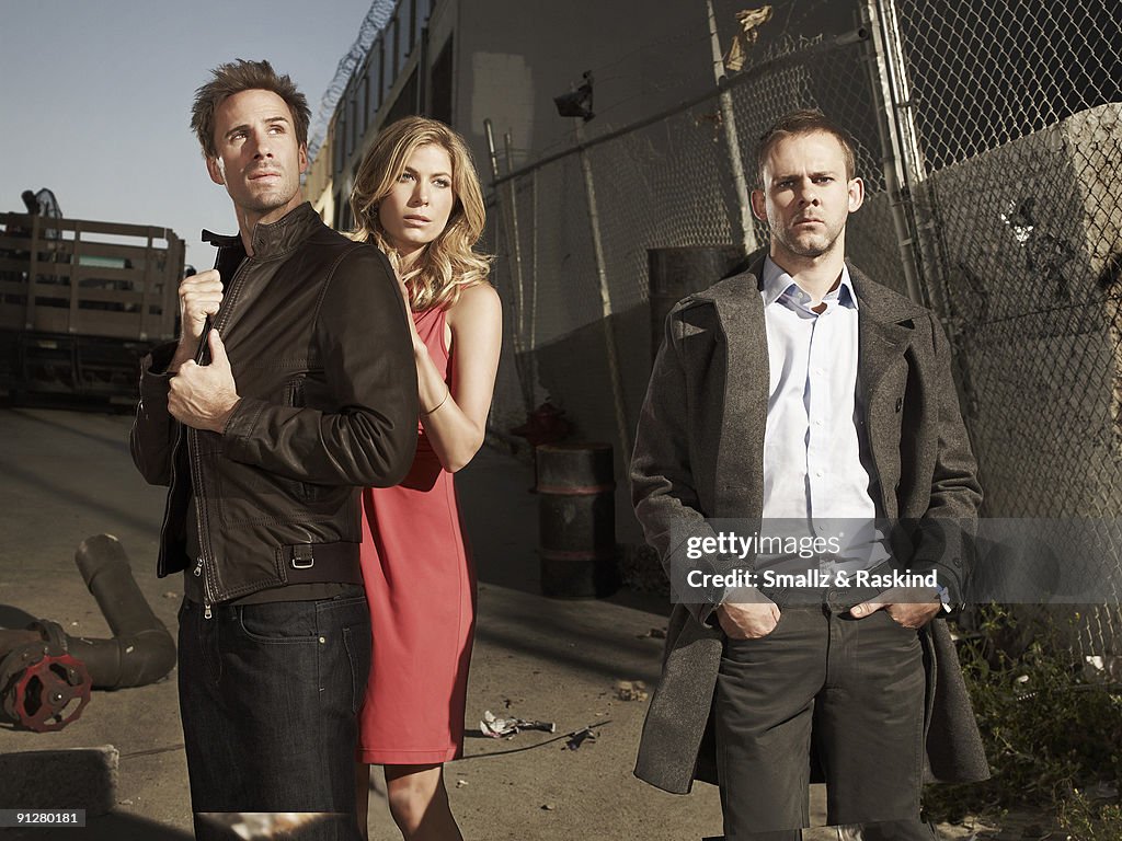 The cast of TV show Flashforward poses at a portrait session in Los ...