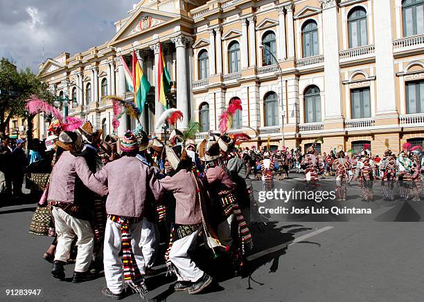 Indians from San Pedro de Macha, Bolivia, dance the Tinku in front of the National Parliament at Murillo Square during a demonstration to request...