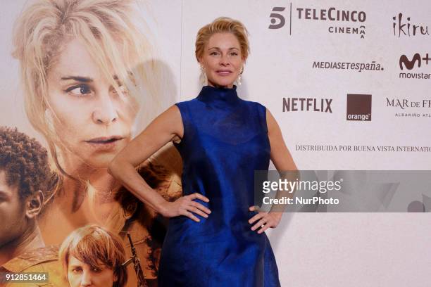 Spanish actress and cast member Belen Rueda poses for the photographers during the premiere of the film 'El Cuaderno de Sara' in Madrid, Spain, 31...